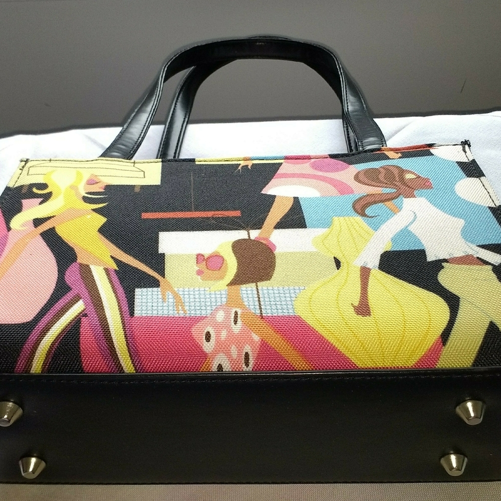 Fun Beaded Handbag - Picture 3 of 7